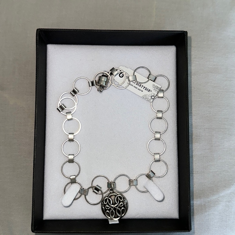 NWT ALEX AND ANI VINTAGE 66 NECKLACE